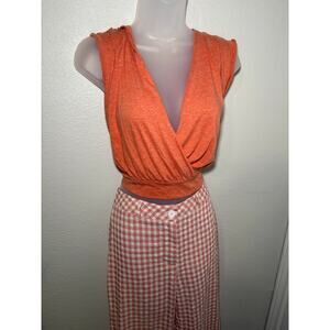 We The Free (Free People) Salmon Pink Criss-Cross V-Neck Cropped Top, Size M